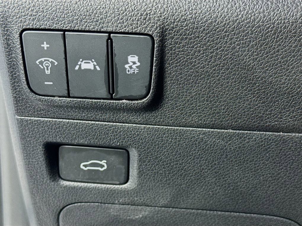 Used 2024 Kia K5 GT image 15