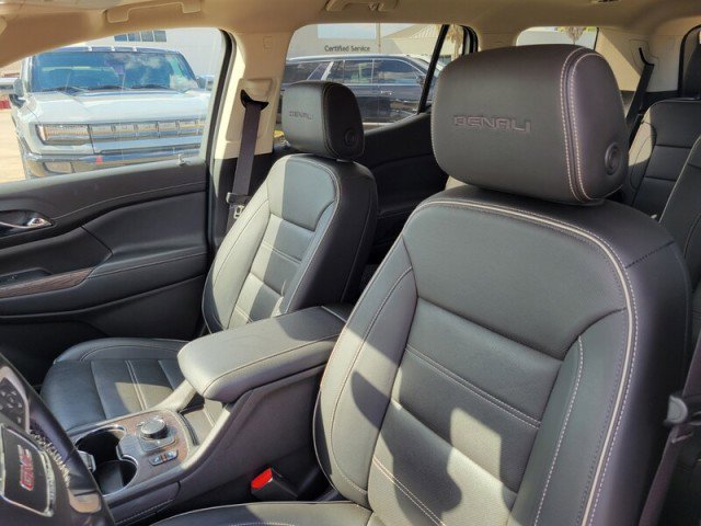 Used 2023 GMC Acadia Denali w/ Denali Ultimate Package image 14