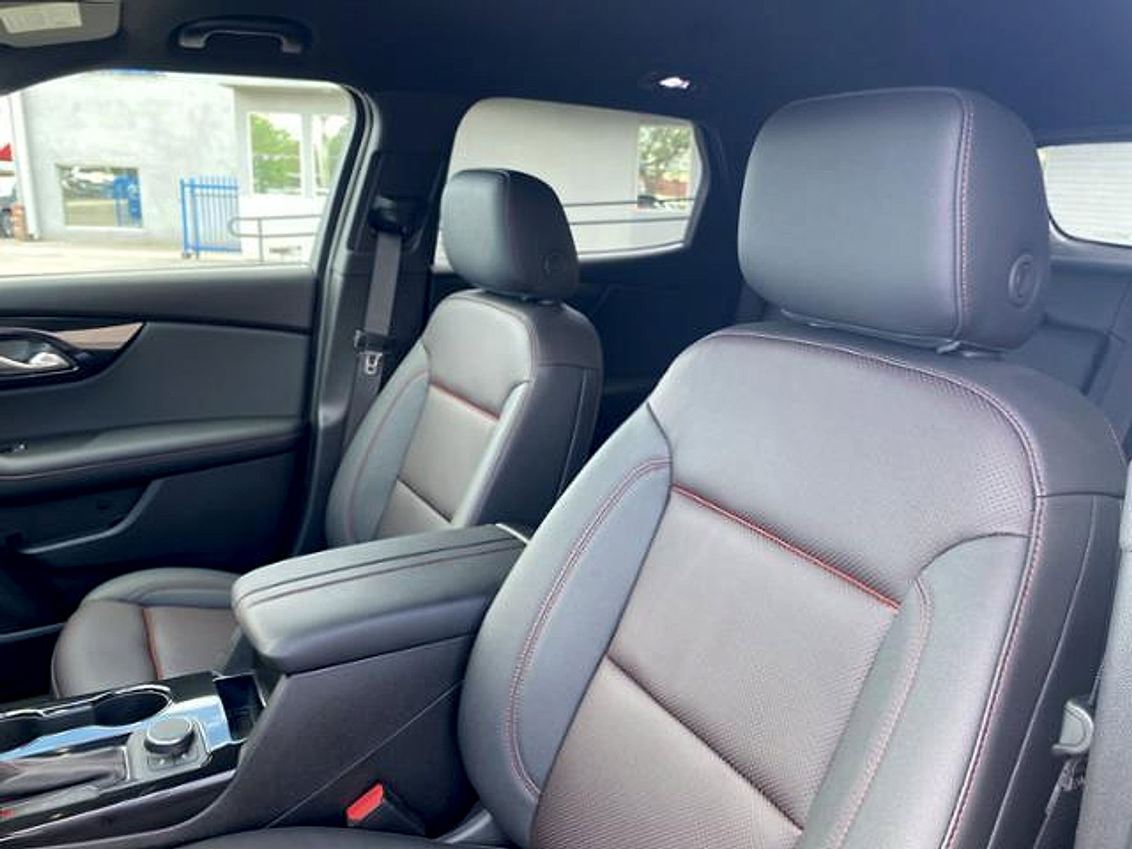 New 2026 Chevrolet Blazer RS w/ Enhanced Convenience Package FWD image 28