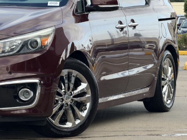 Used 2017 Kia Sedona SX Limited FWD image 10