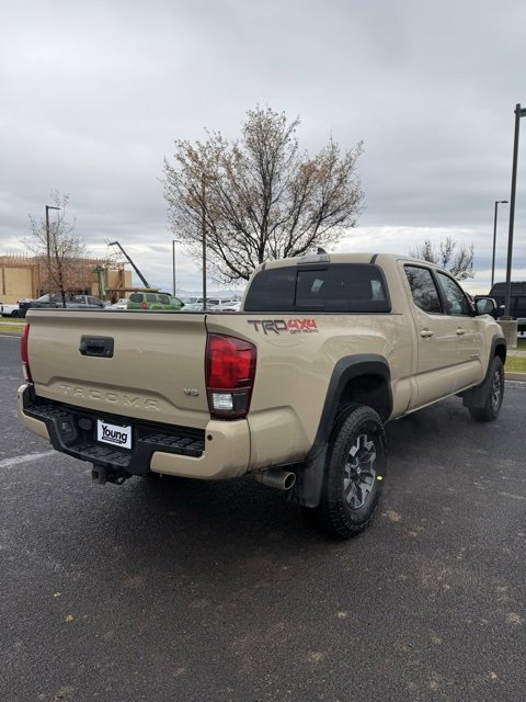 Certified 2018 Toyota Tacoma TRD Off-Road image 6
