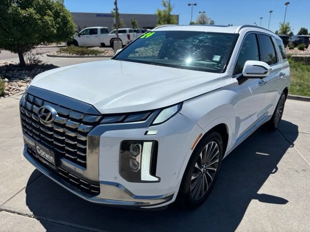 Used 2024 Hyundai Palisade Calligraphy AWD/4WD image 3