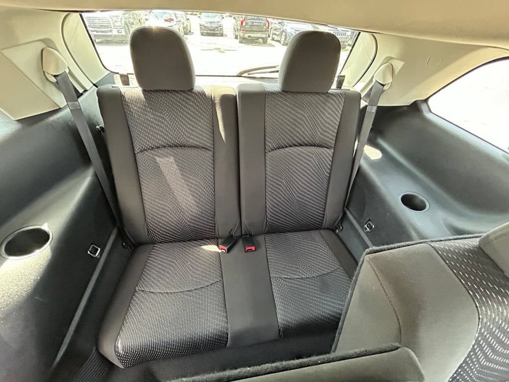 Used 2015 Dodge Journey SXT w/ Flexible Seating Group FWD image 17