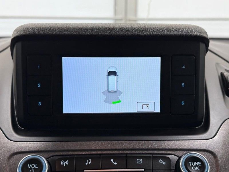 Used 2023 Ford Transit Connect XL image 18