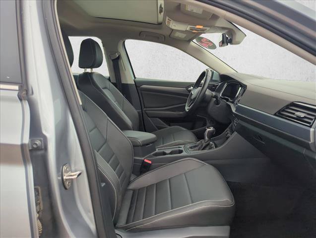 Used 2024 Volkswagen Jetta SE FWD image 22