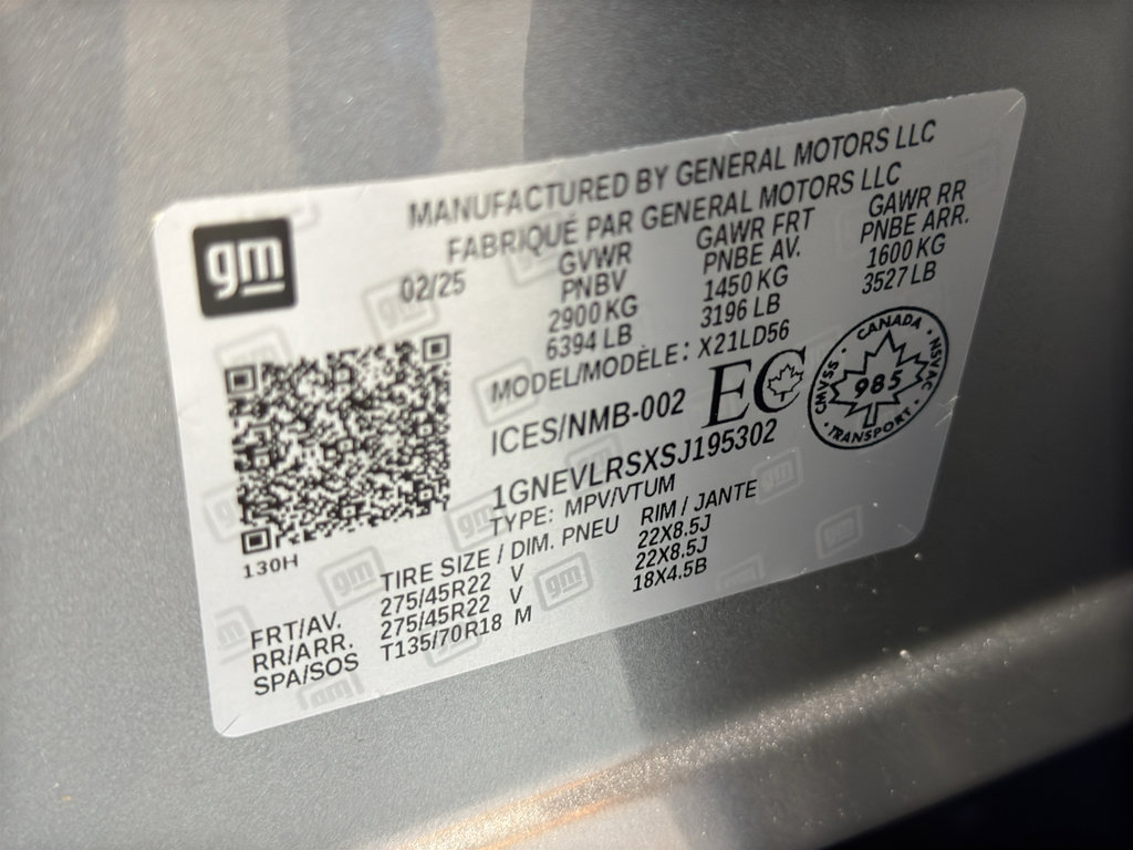 Used 2025 Chevrolet Traverse RS image 46