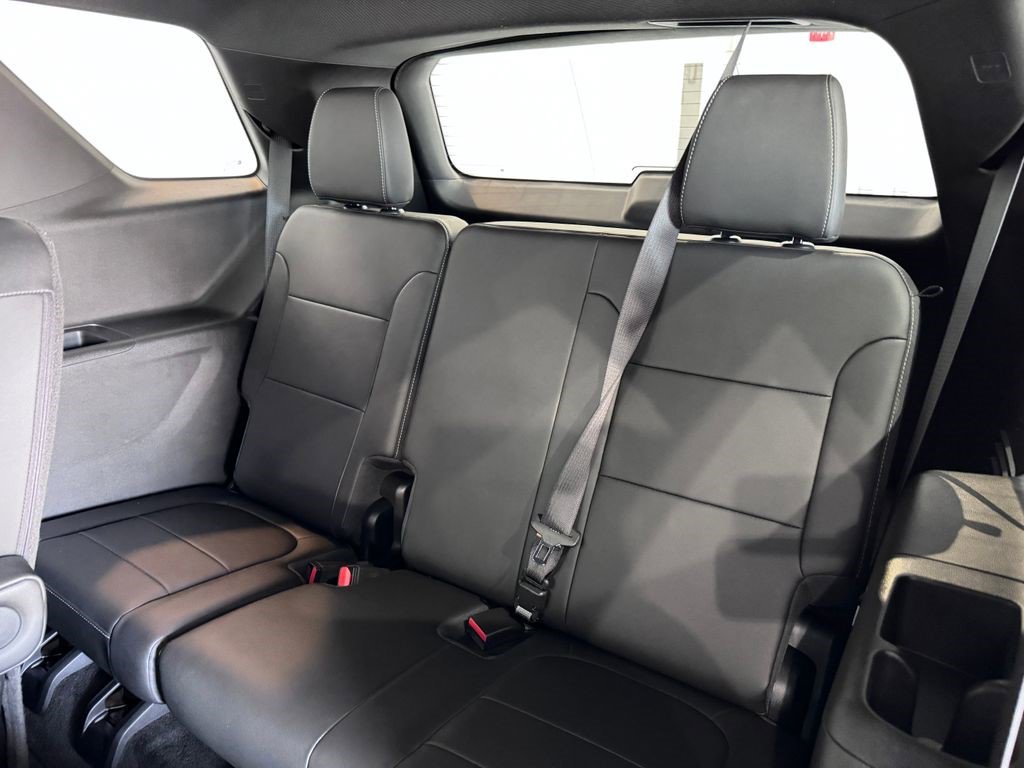 Certified 2023 Chevrolet Traverse LT AWD/4WD image 8