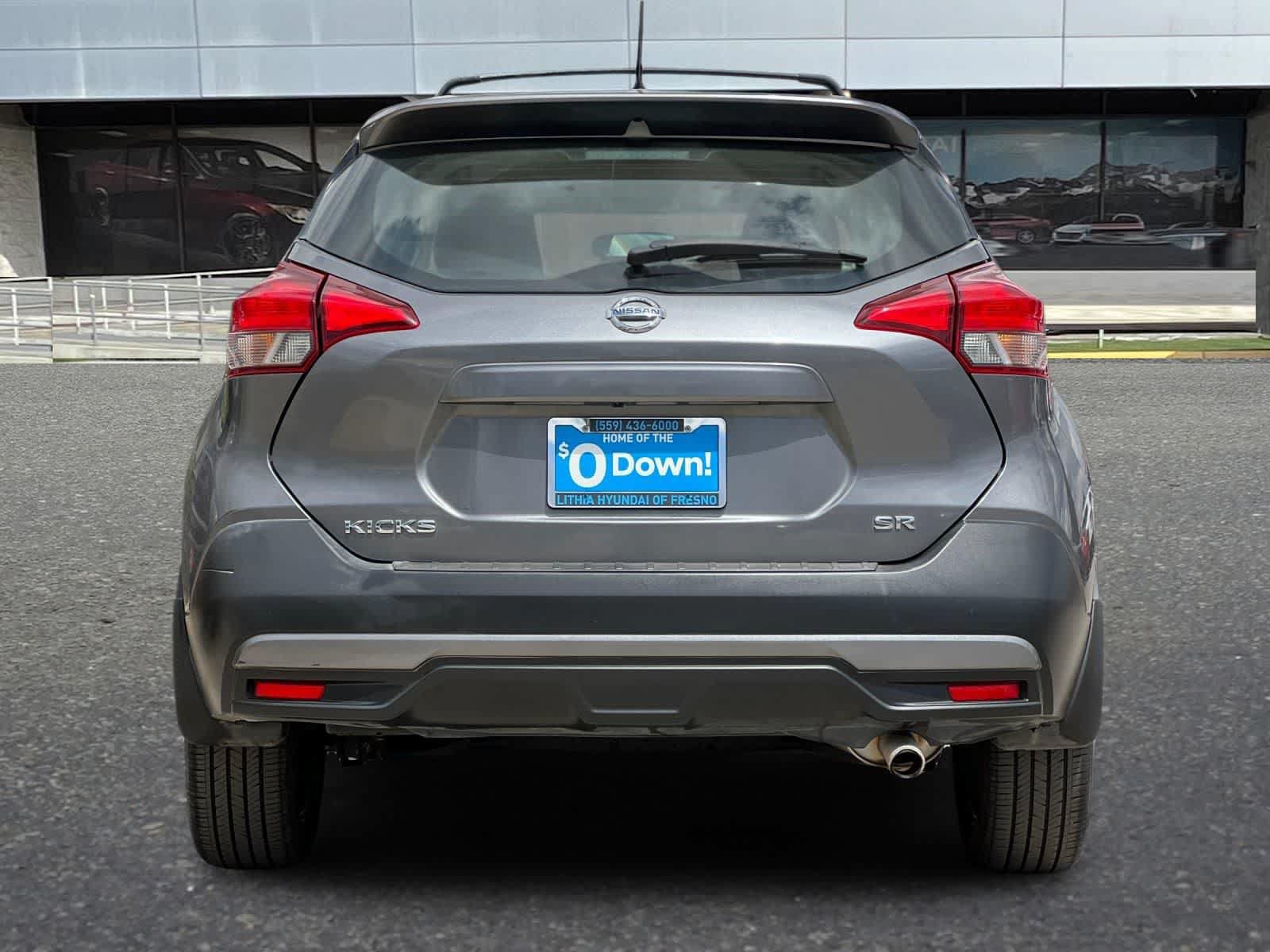 Used 2018 Nissan Kicks SR w/ Exterior Package FWD image 8