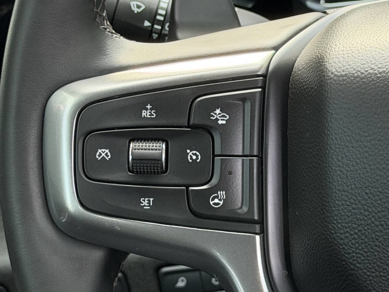 Used 2024 Chevrolet Silverado 1500 RST w/ Rally Edition image 24