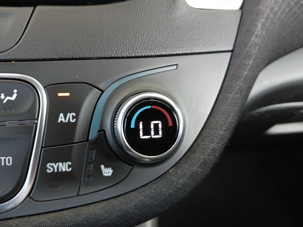 Used 2024 Chevrolet Malibu LT FWD image 25
