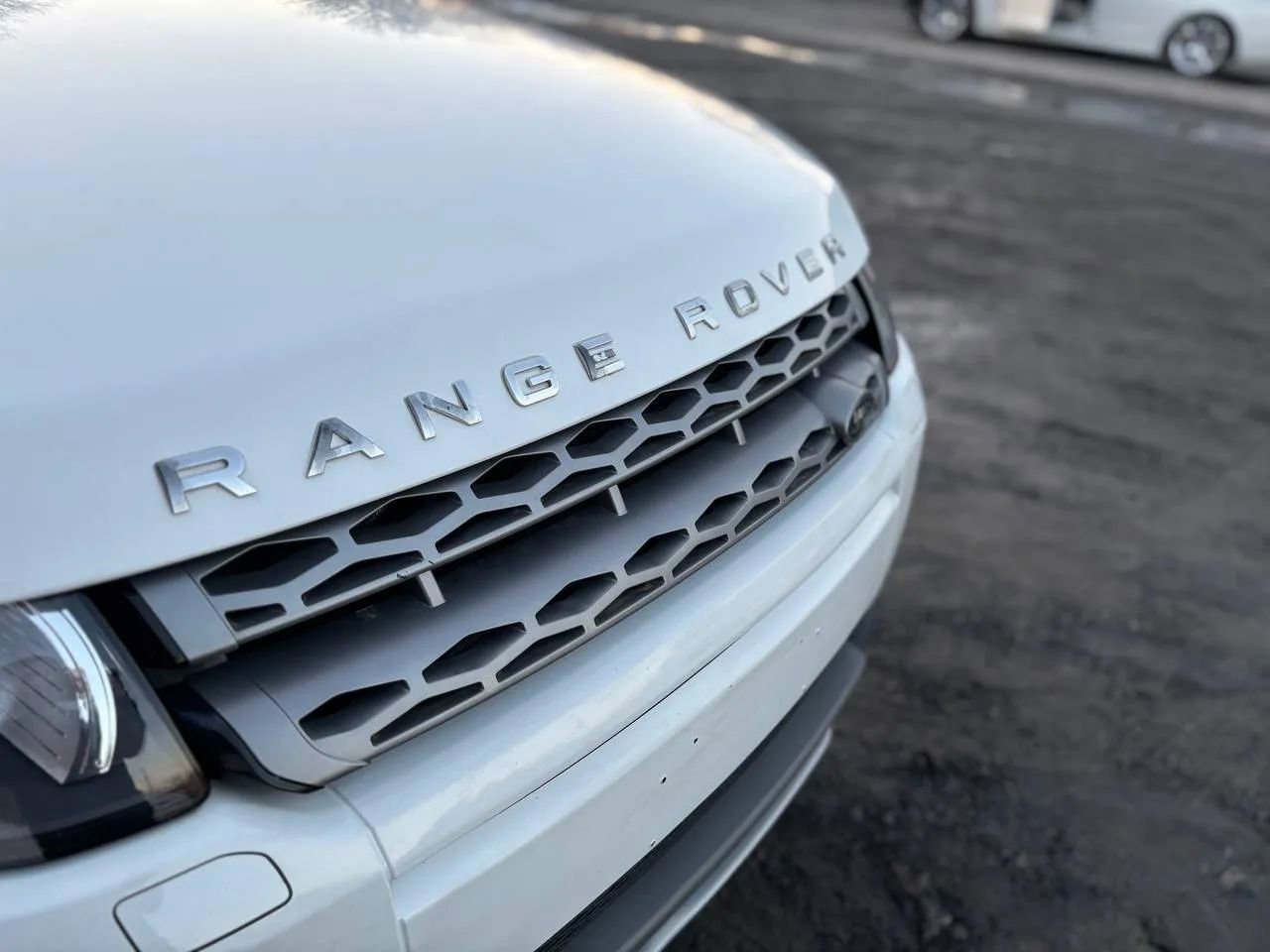 Used 2015 Land Rover Range Rover Evoque Pure Plus AWD/4WD image 31