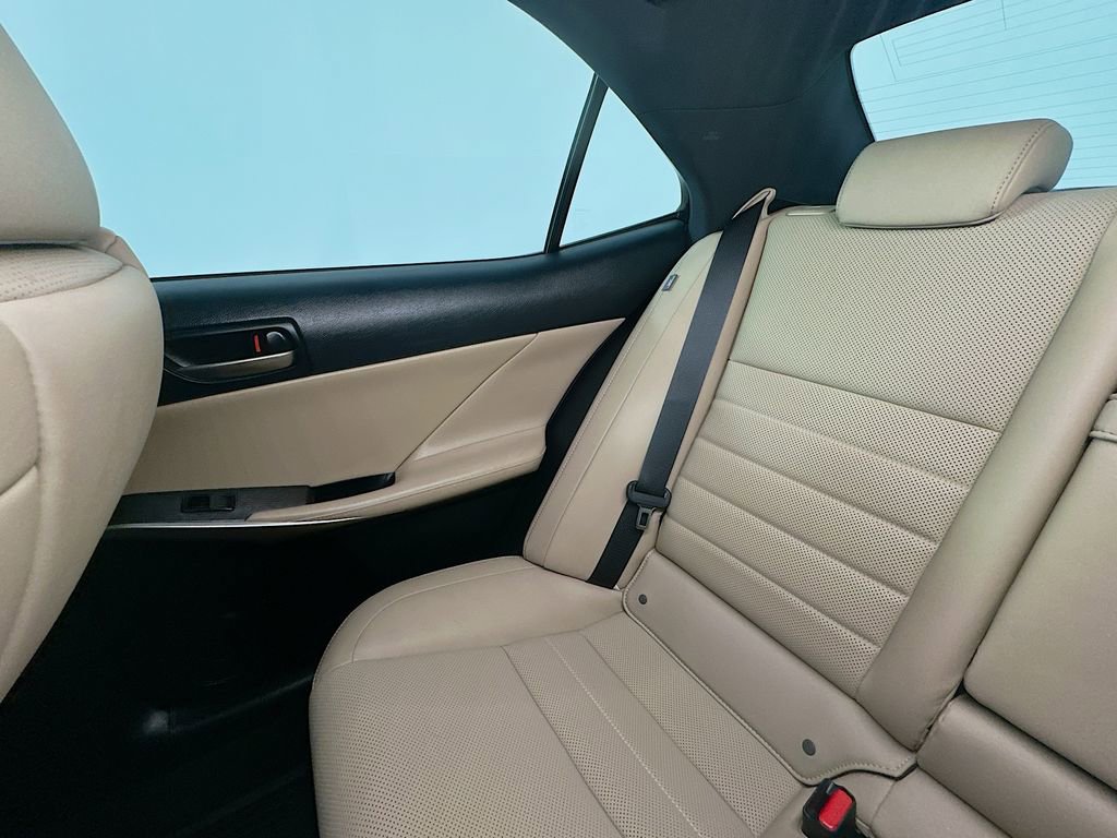 Used 2020 Lexus IS 350 F Sport w/ F Sport Package AWD/4WD image 12
