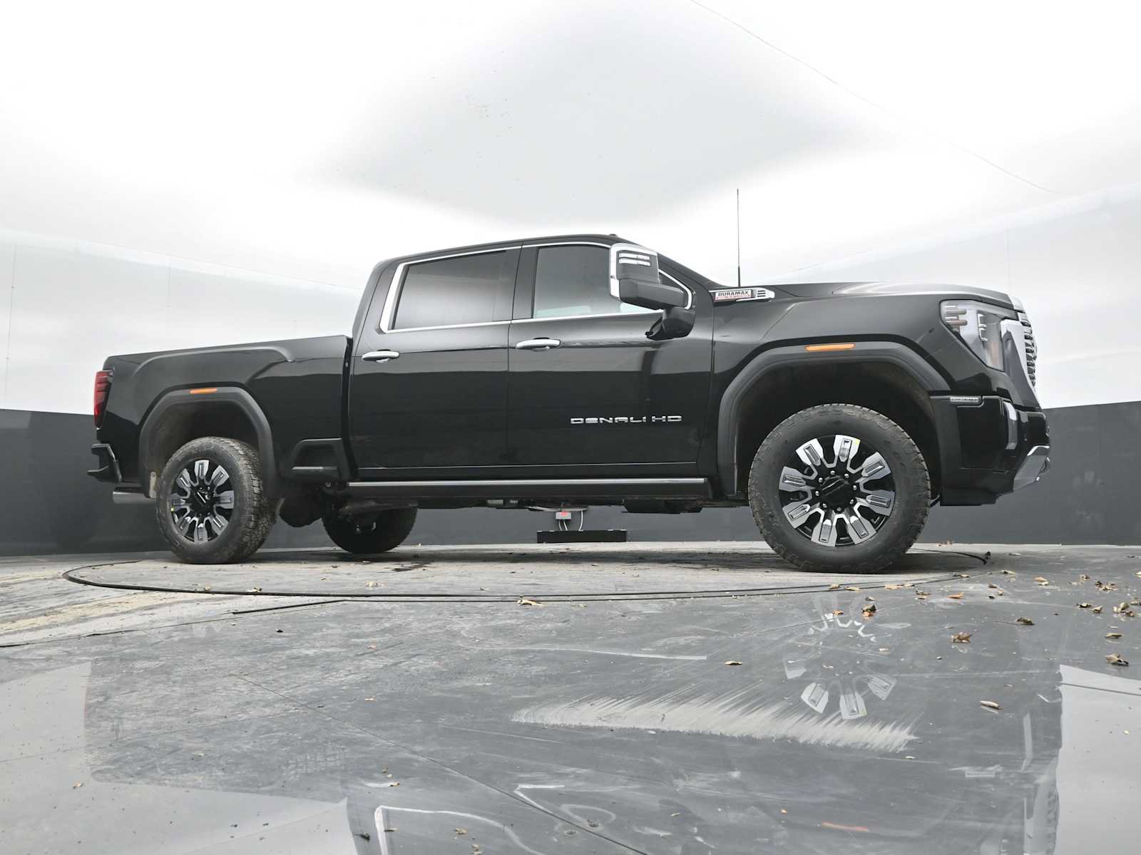 Used 2026 GMC Sierra 2500 Denali w/ Denali Reserve Package AWD/4WD image 45