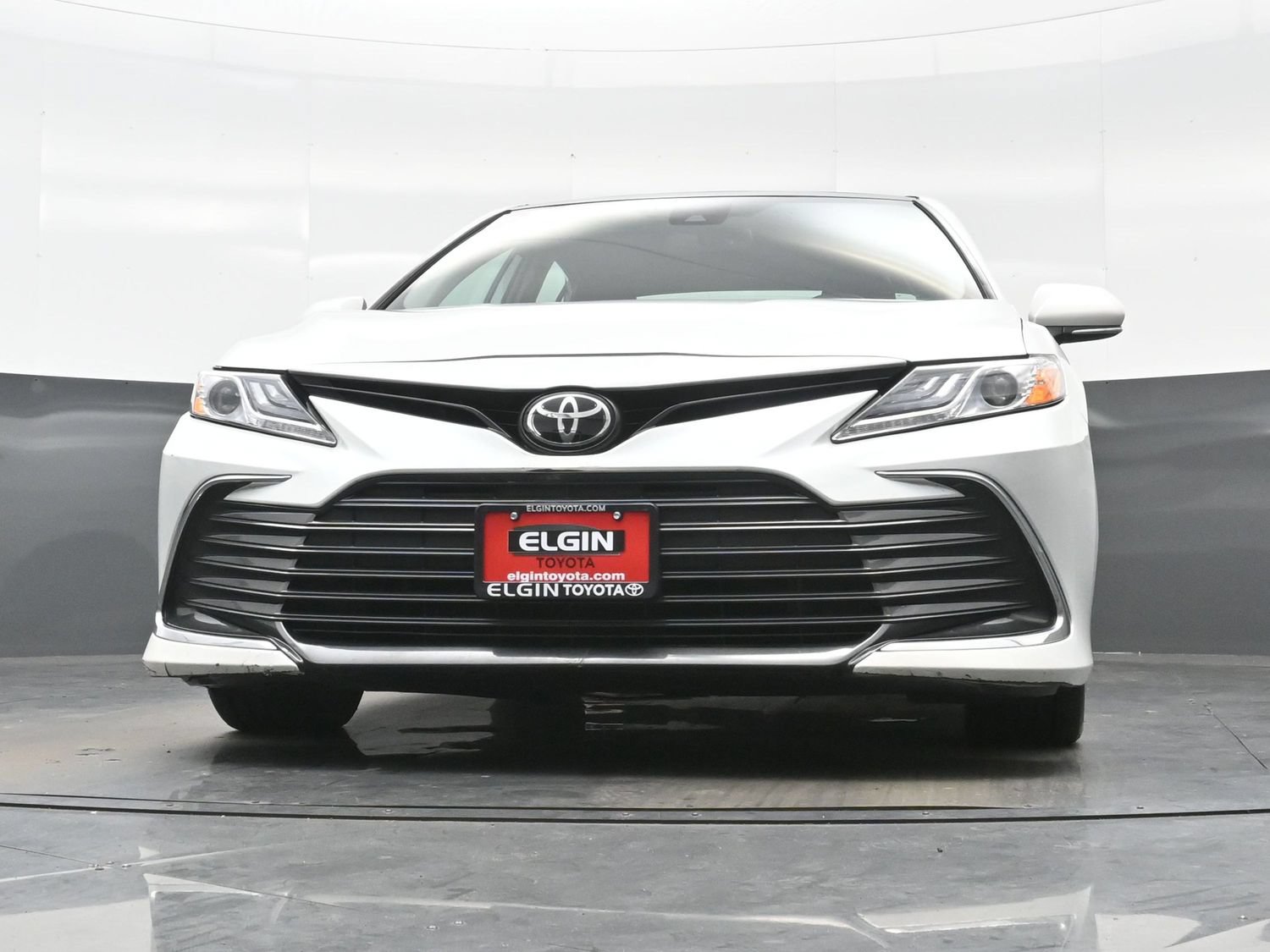 Used 2023 Toyota Camry XLE FWD image 29