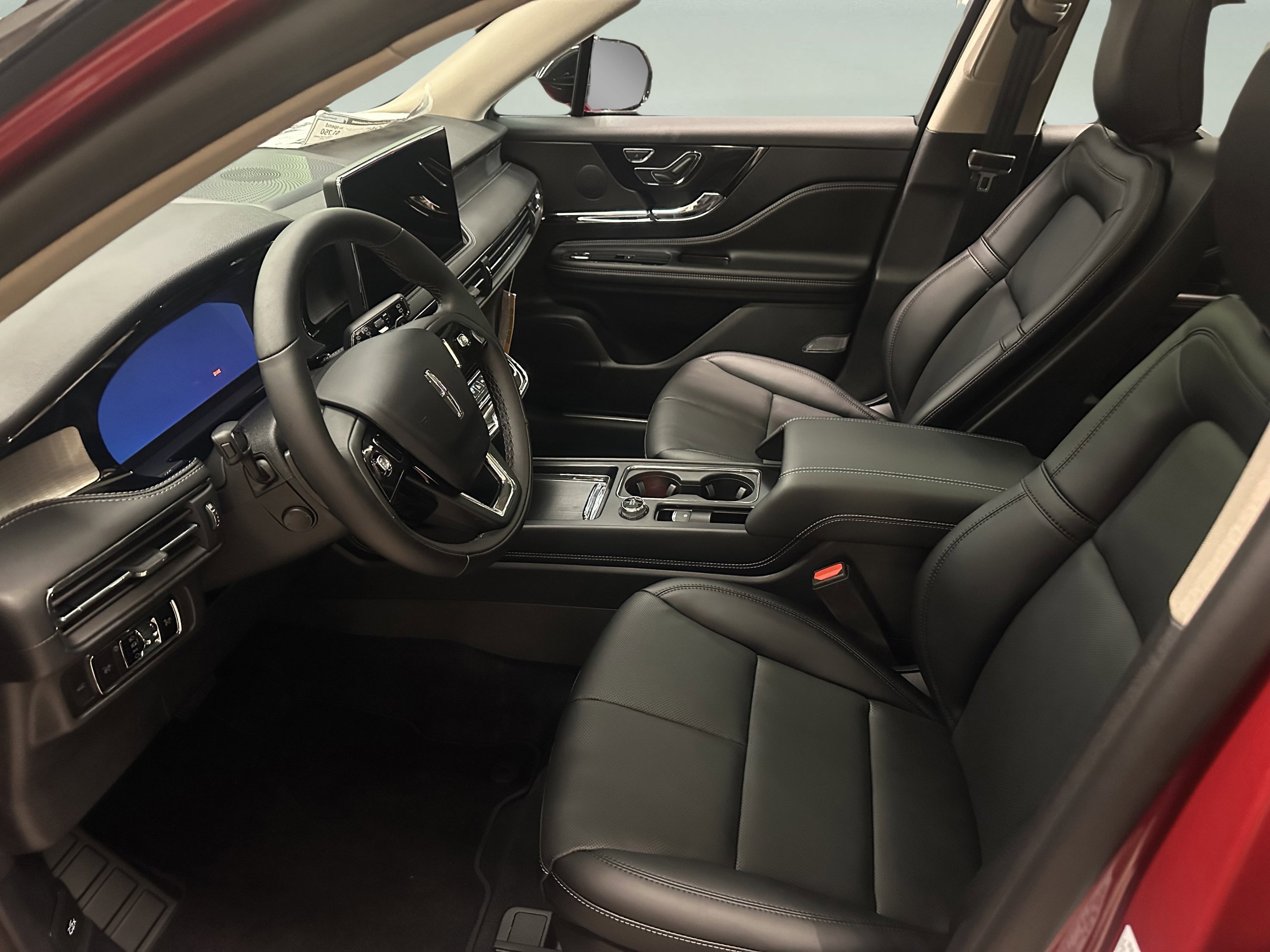 New 2026 Lincoln Corsair Premiere image 5