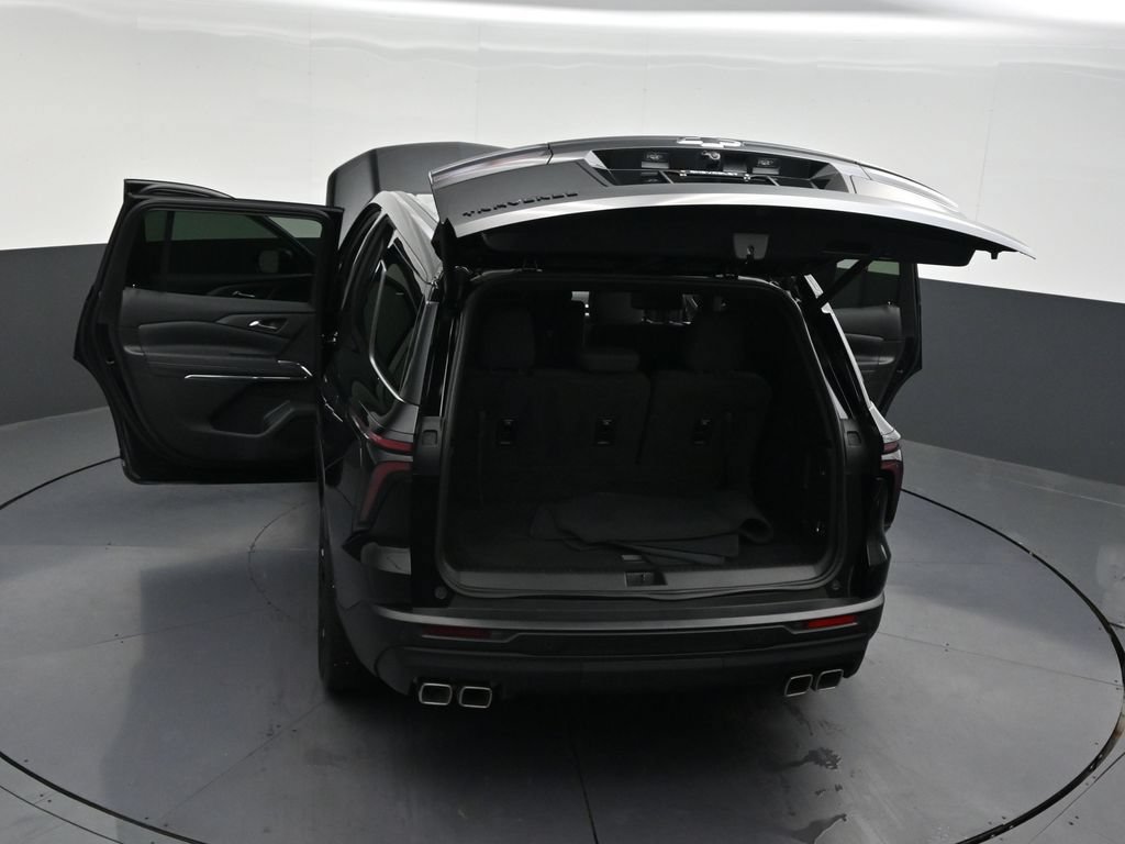 Used 2024 Chevrolet Traverse LS w/ Midnight/Sport Edition FWD image 36