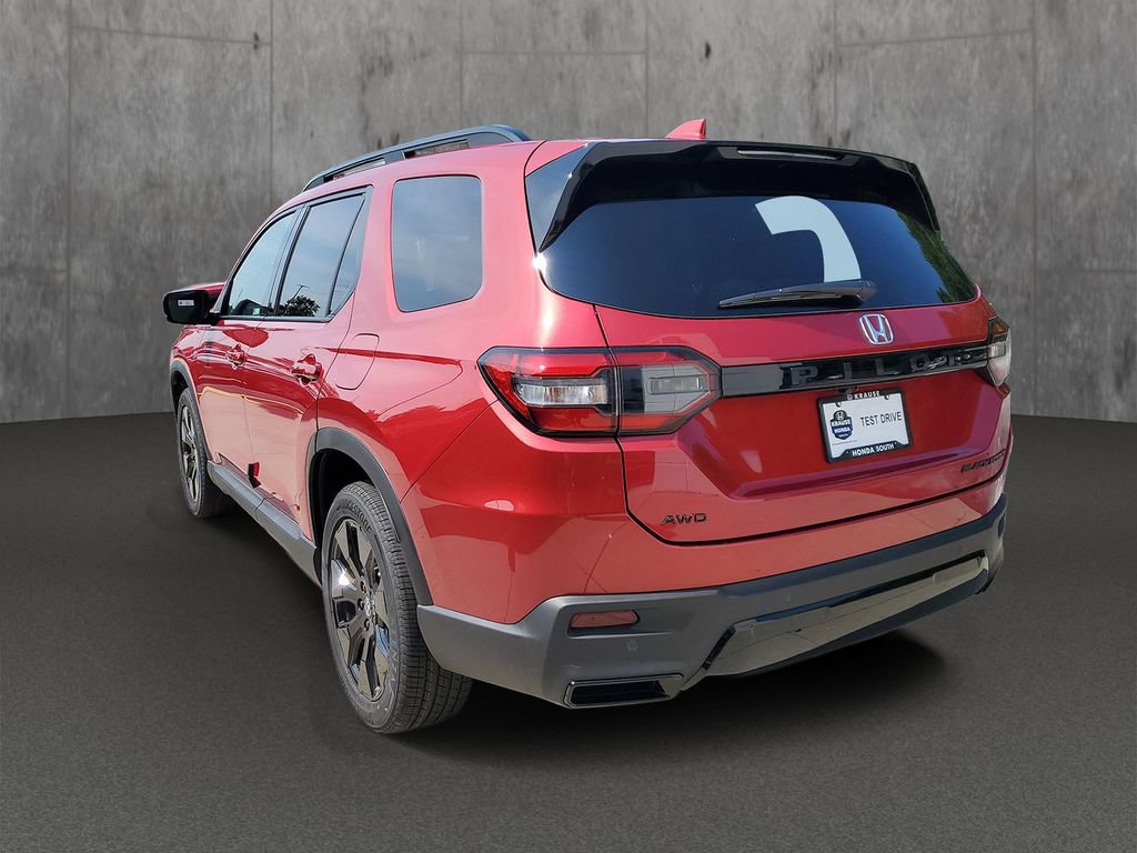 New 2026 Honda Pilot Black Edition image 4