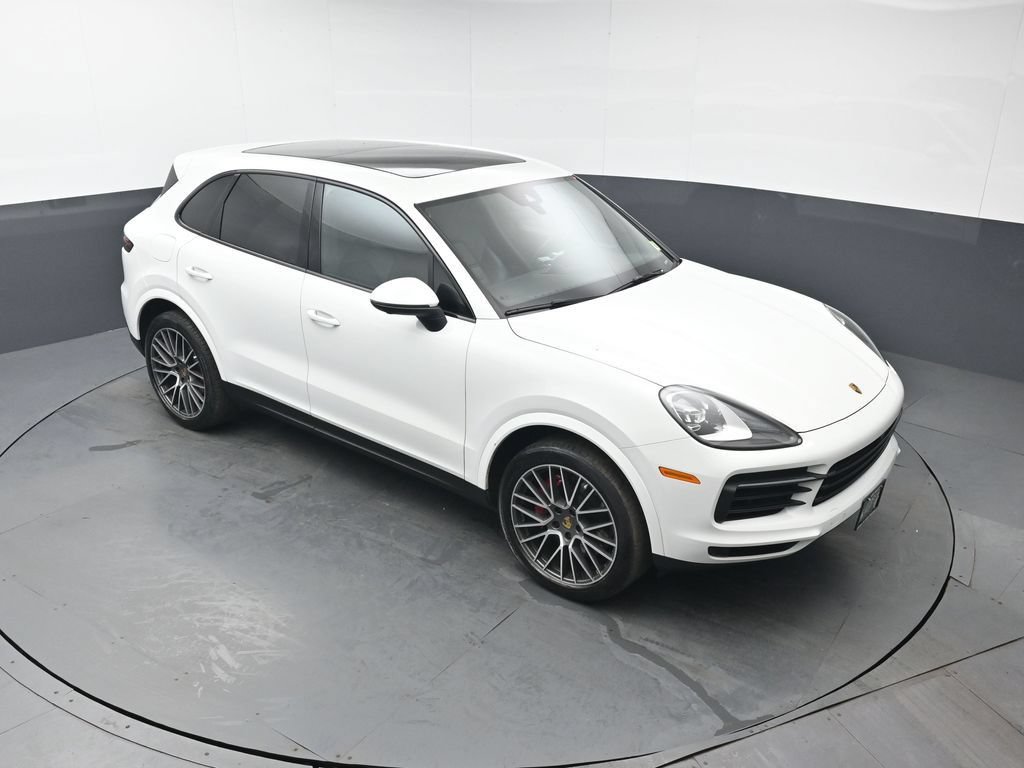 Used 2022 Porsche Cayenne AWD/4WD image 49