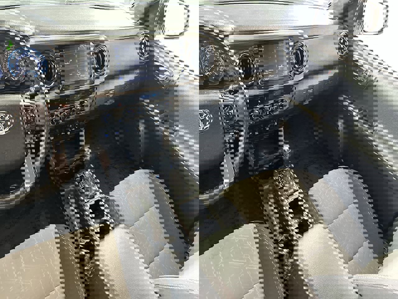 Used 2021 Toyota Tacoma TRD Off-Road w/ Technology Package image 22