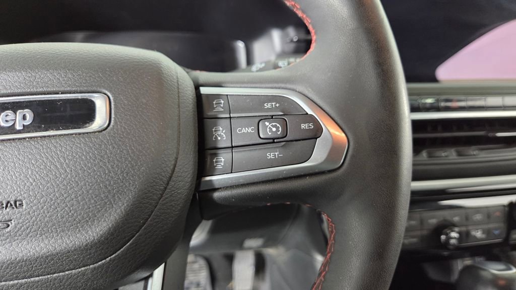 Used 2024 Jeep Compass Trailhawk w/ Trailhawk Elite Group image 19