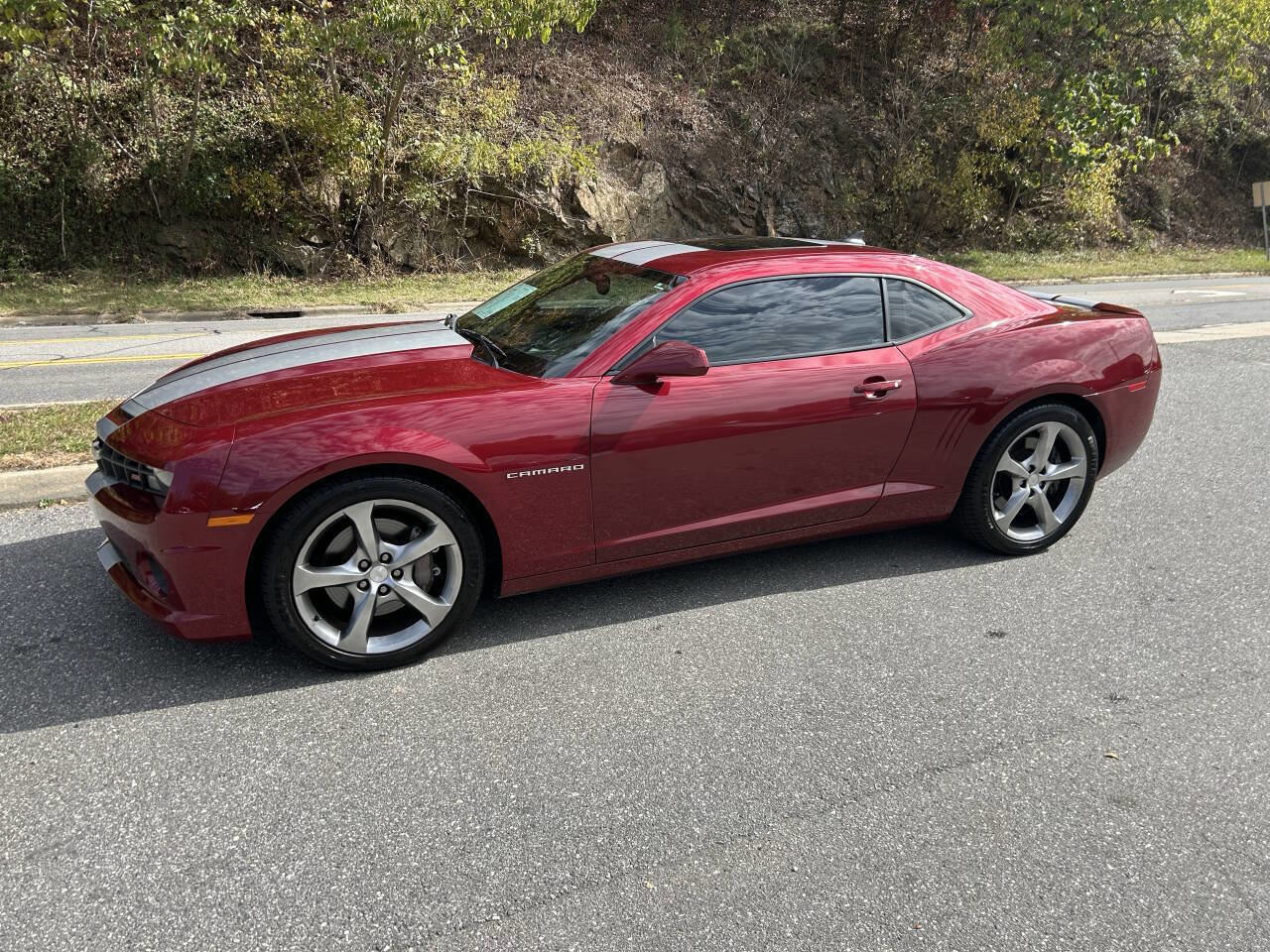 Used 2011 Chevrolet Camaro SS w/ RS Package image 3