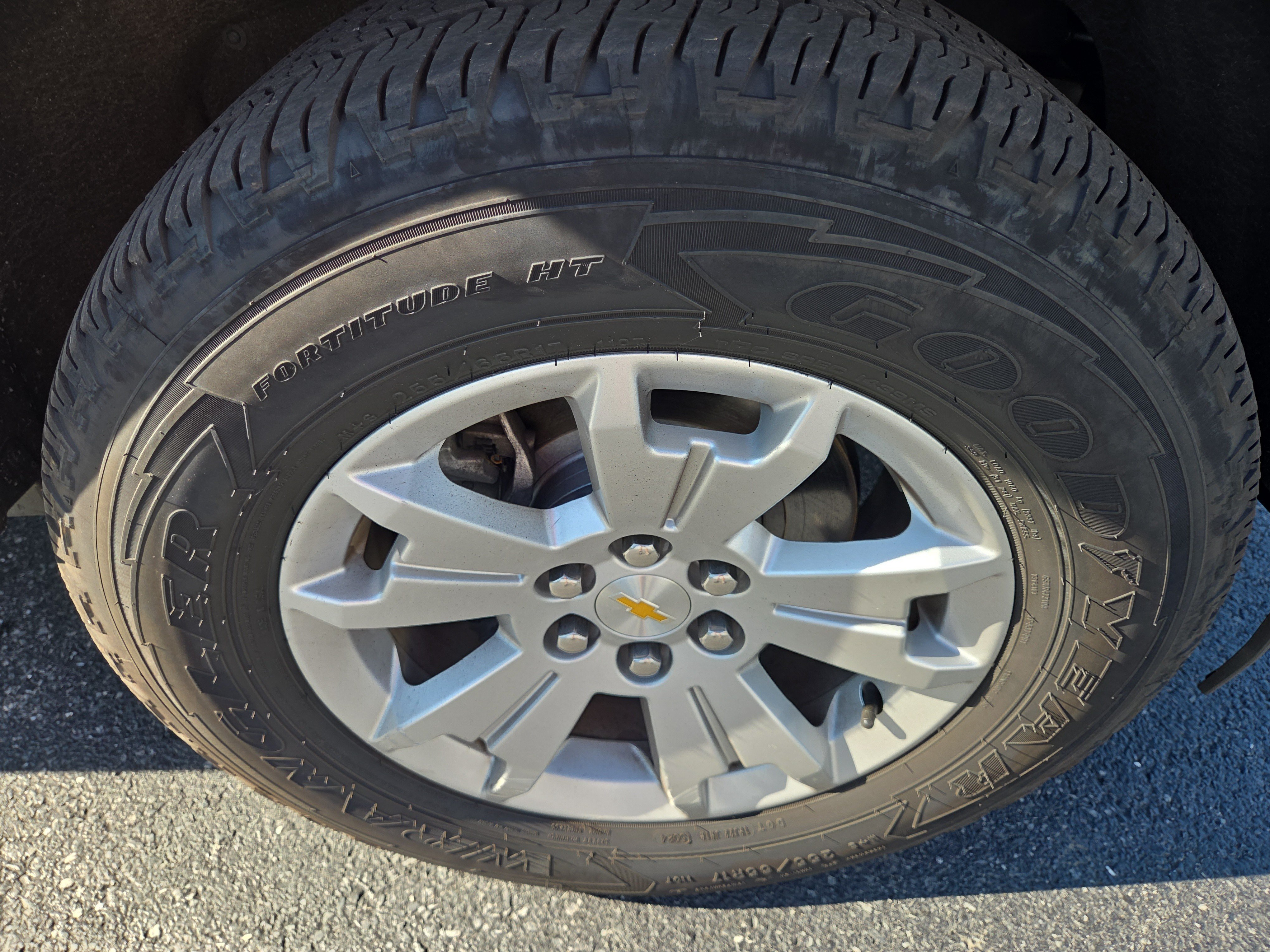 Used 2022 Chevrolet Colorado LT w/ Safety Package AWD/4WD image 10