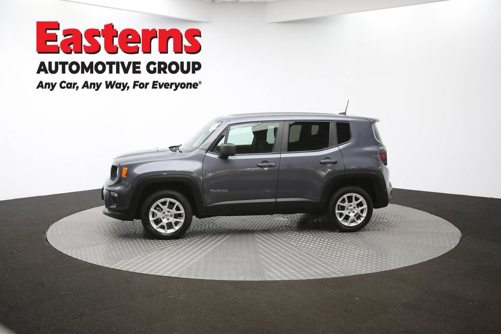 Used 2023 Jeep Renegade Latitude image 58