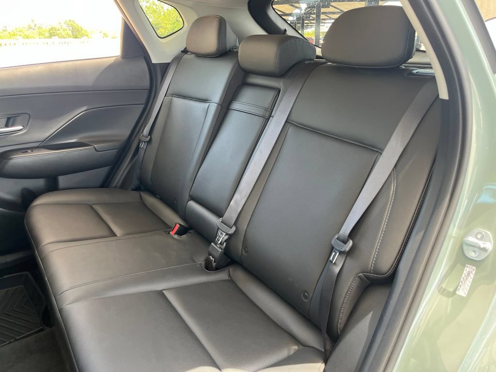 Used 2024 Hyundai Kona Limited FWD image 23