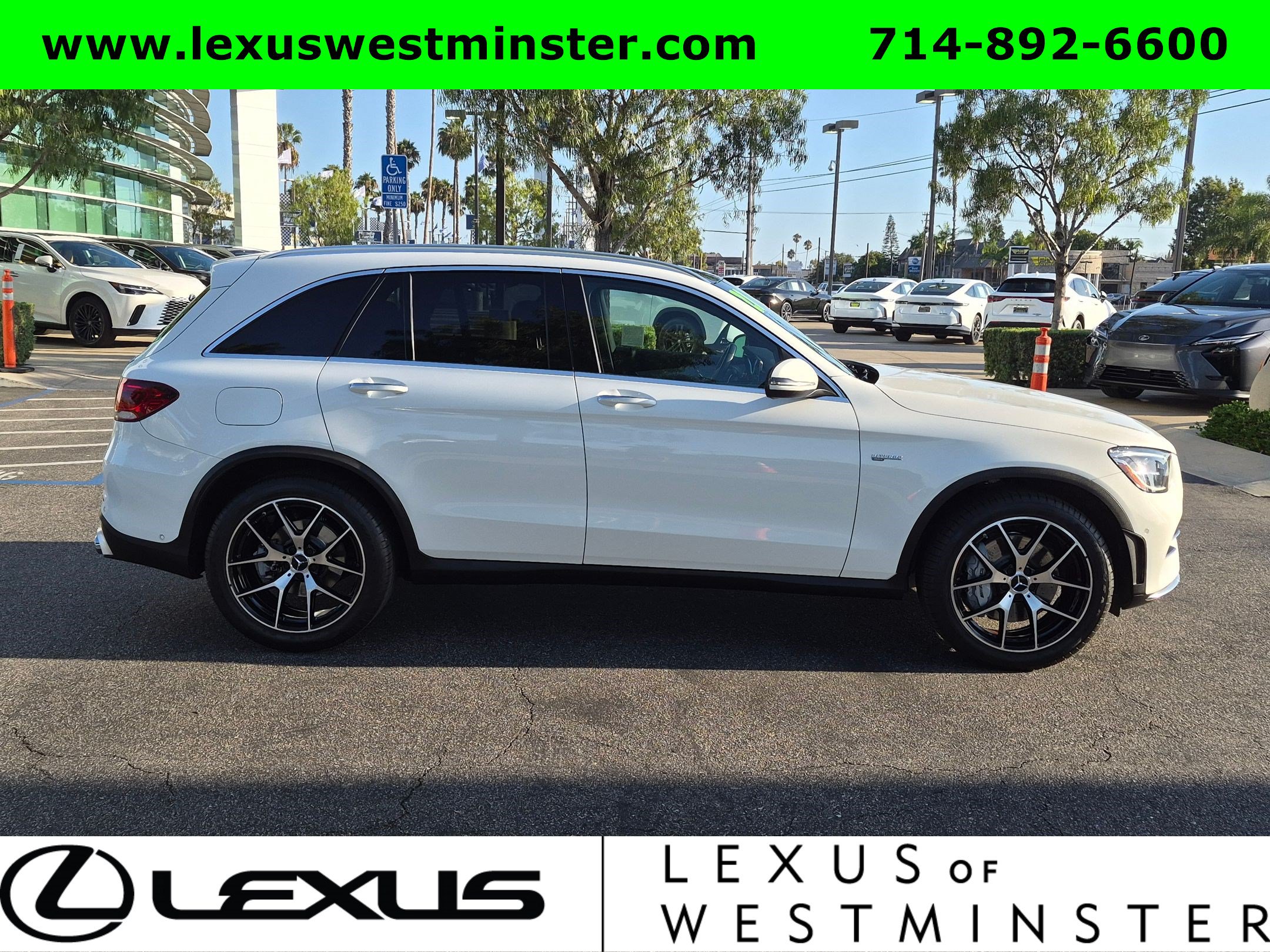 Used 2021 Mercedes-Benz GLC 43 AMG 4MATIC image 4