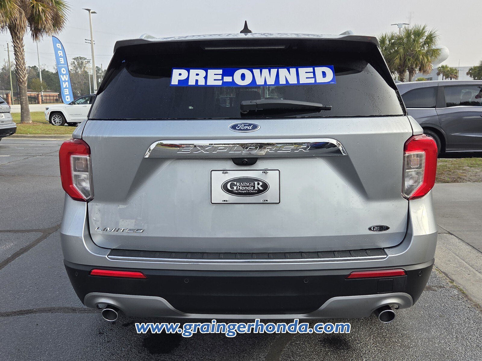 Used 2023 Ford Explorer Limited RWD image 6