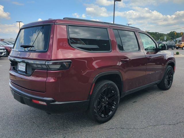 New 2026 Jeep Grand Wagoneer Limited AWD/4WD image 4