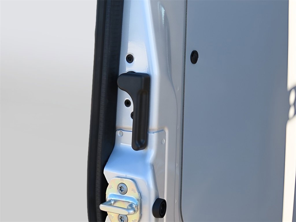 Used 2024 Mercedes-Benz Sprinter 2500 image 26