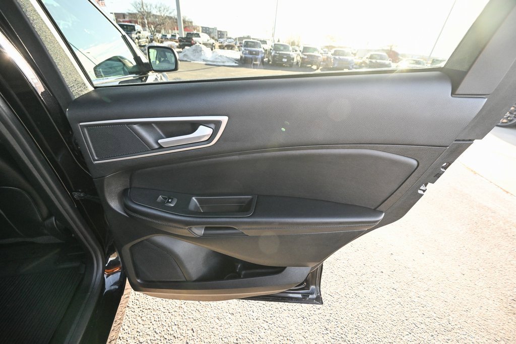 Certified 2024 Ford Edge SEL w/ Convenience Package image 30