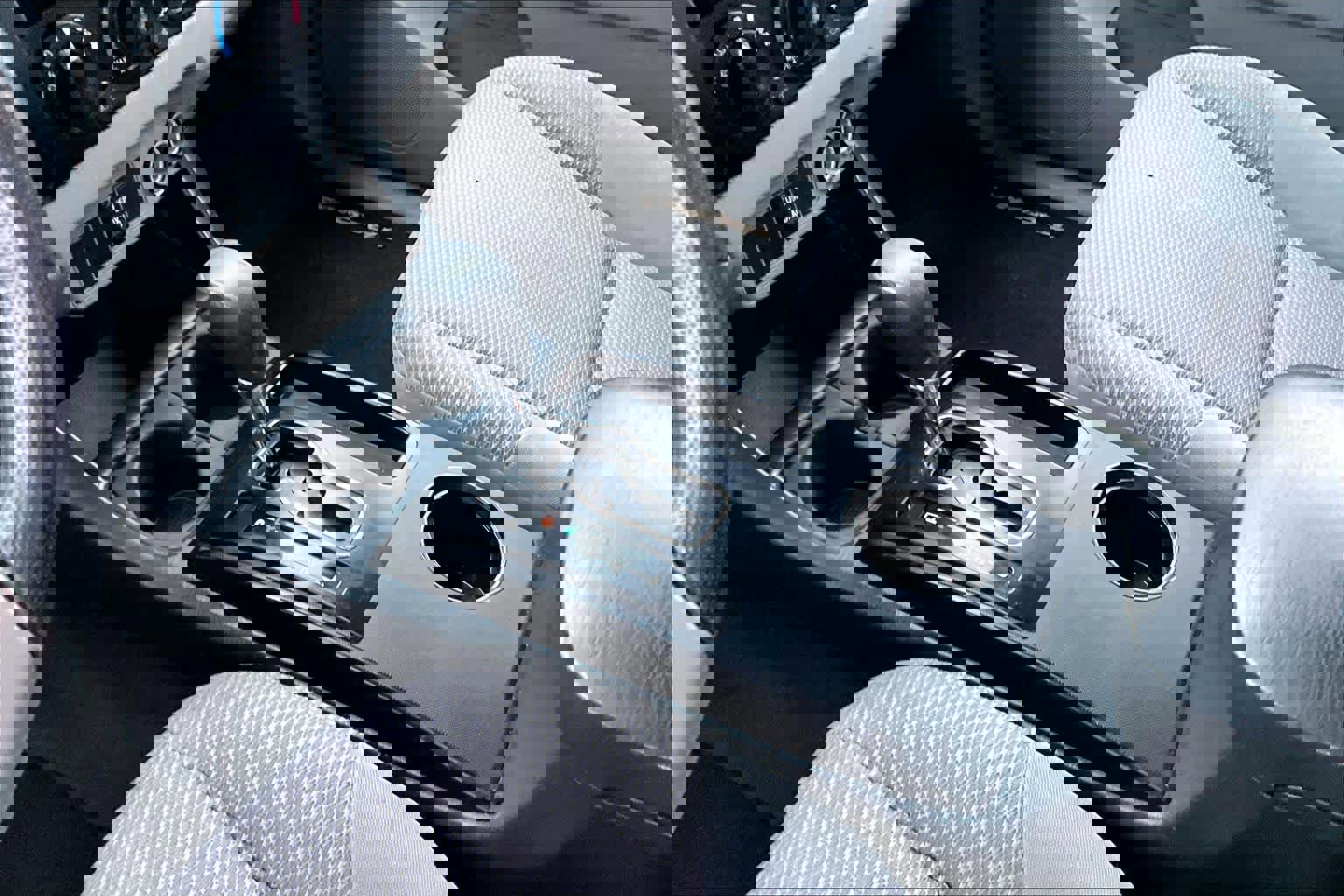 Used 2013 Toyota Tacoma 4x4 Access Cab w/ Convenience Pkg image 16