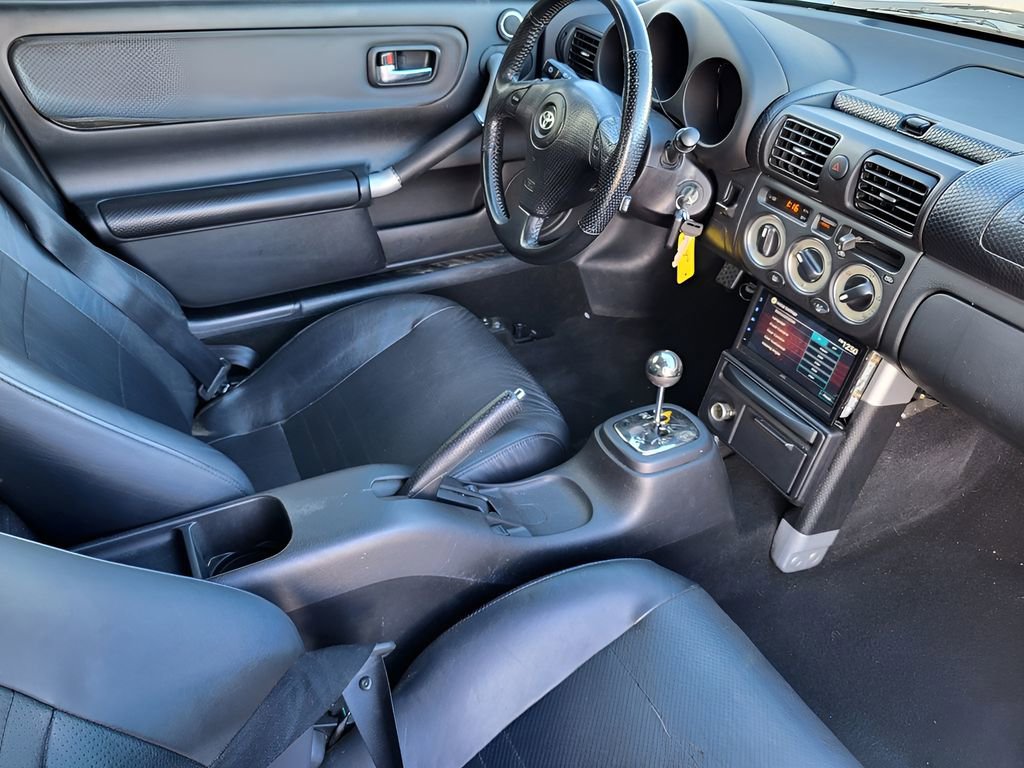 Used 2005 Toyota MR2 image 20