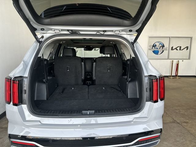 Certified 2023 Kia Sorento SX image 23
