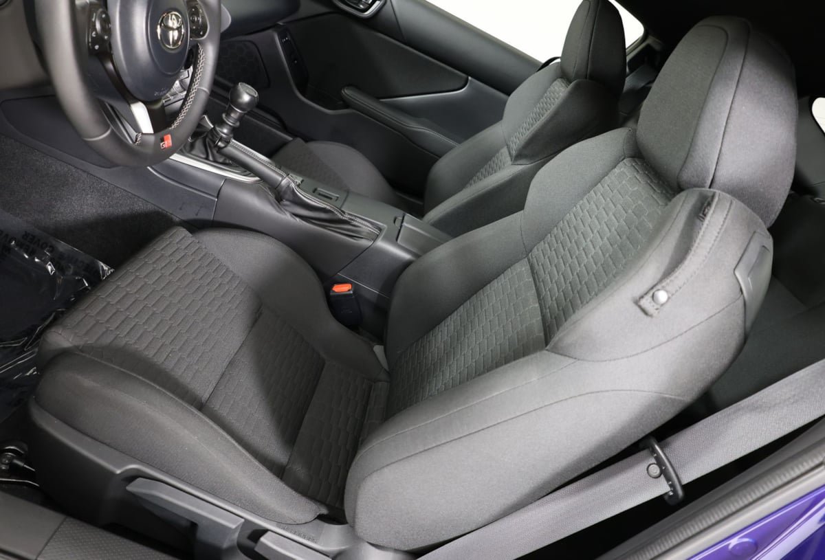 Used 2023 Toyota GR86 RWD image 8