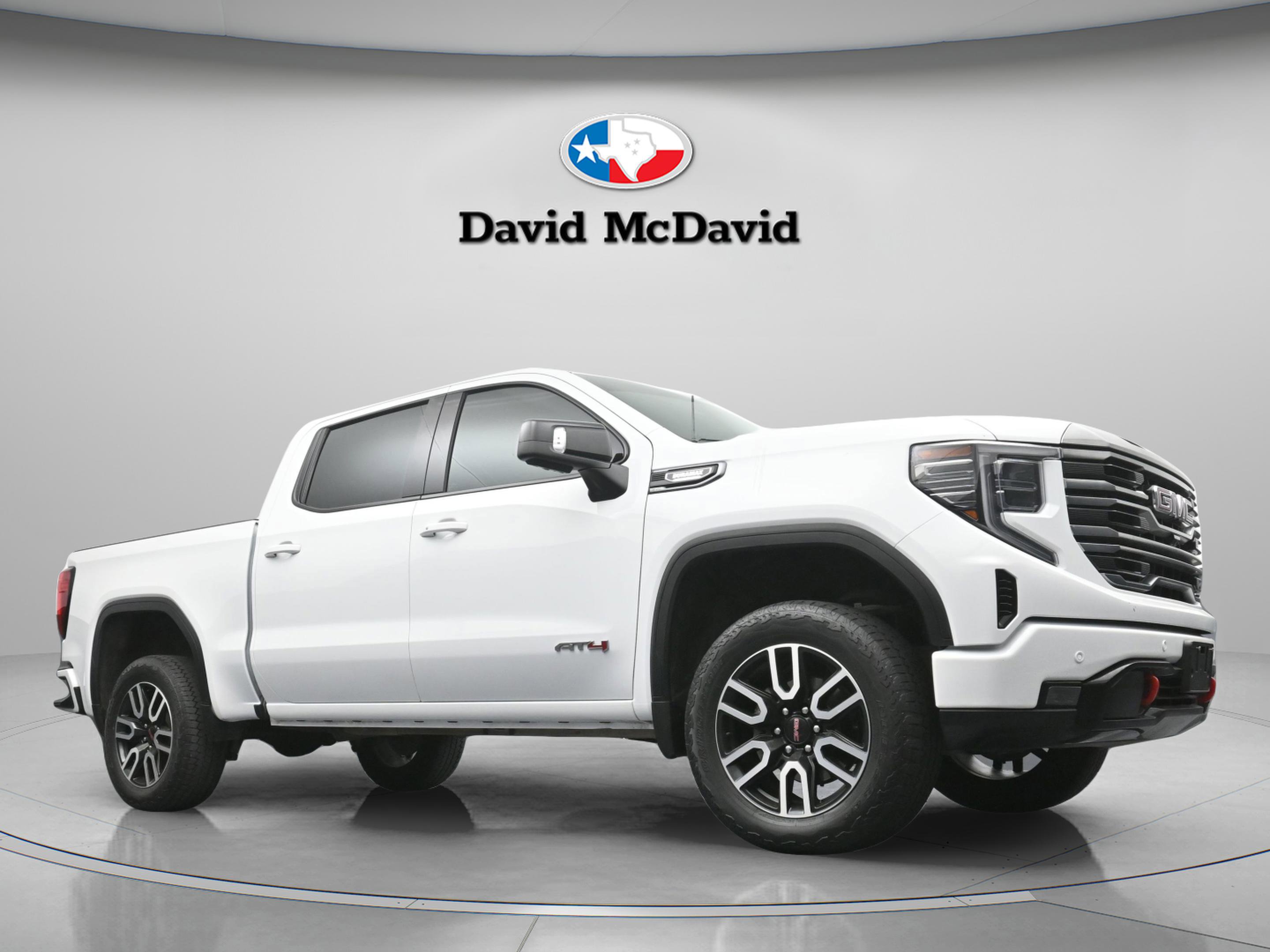 Used 2024 GMC Sierra 1500 AT4 w/ AT4 Preferred Package AWD/4WD image 30