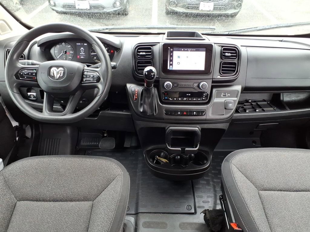 Used 2025 RAM ProMaster 2500 w/ Convenience Group FWD image 14