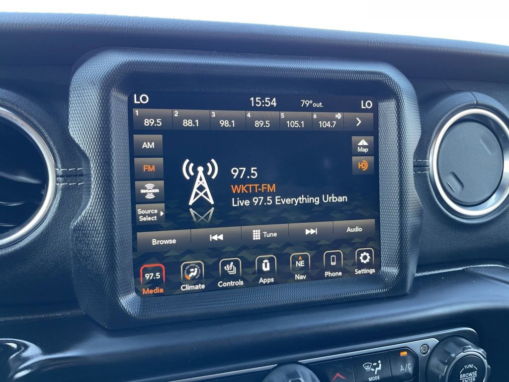 Used 2021 Jeep Wrangler Unlimited Sahara image 10