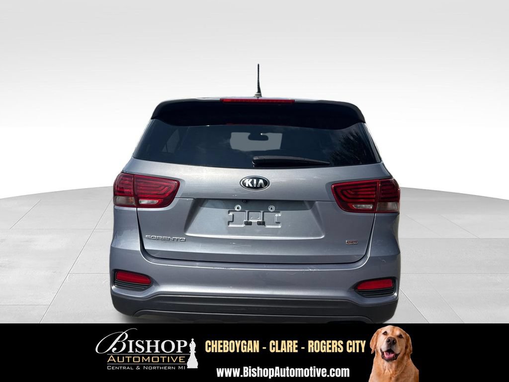 Used 2020 Kia Sorento LX FWD image 10