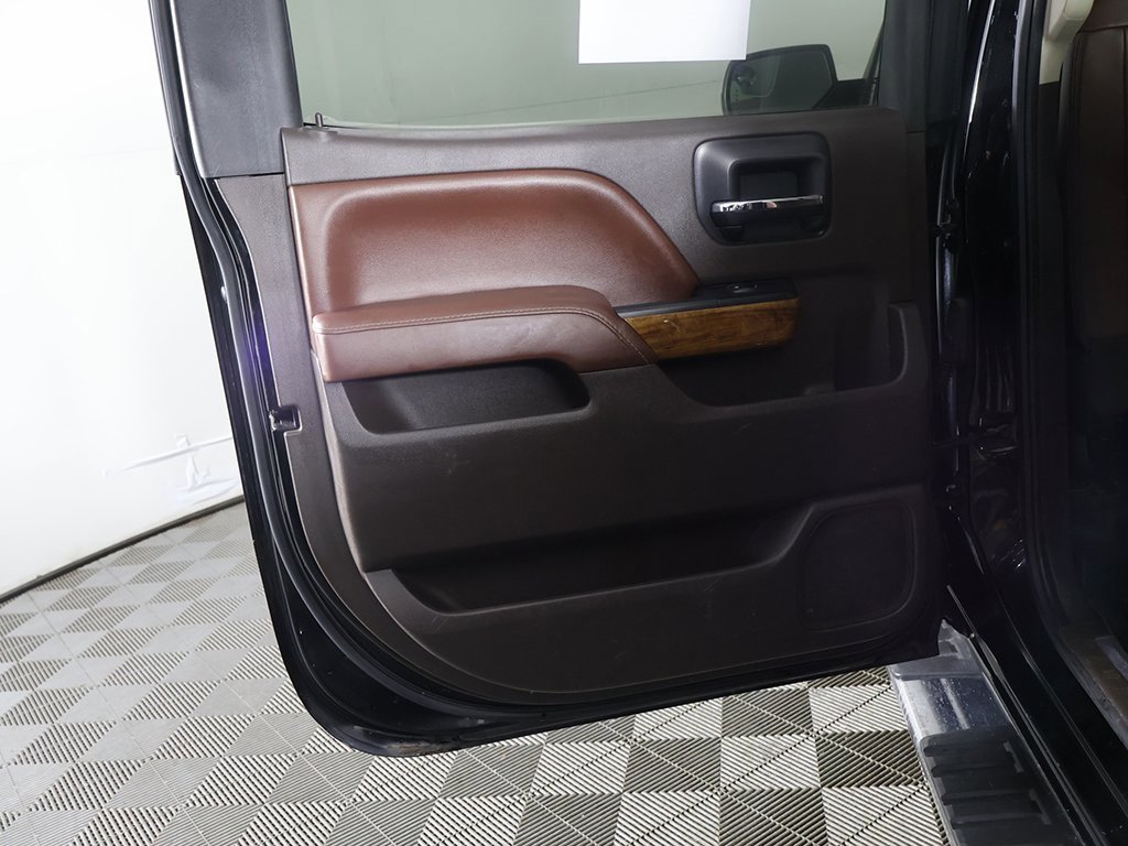 Used 2016 Chevrolet Silverado 1500 High Country w/ High Country Premium Package image 26