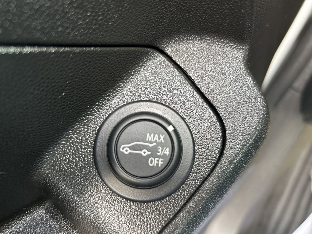 Used 2022 GMC Terrain SLE w/ Driver Convenience Package image 24