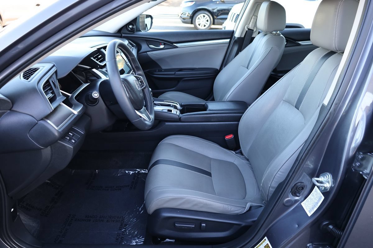 Used 2016 Honda Civic Touring image 10
