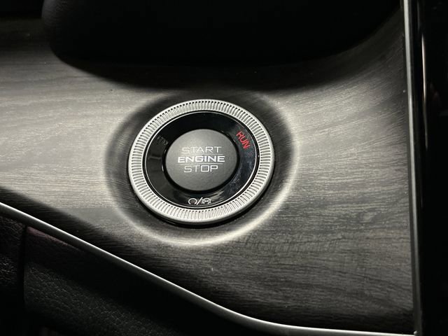 Used 2023 Jeep Grand Cherokee L Limited image 23