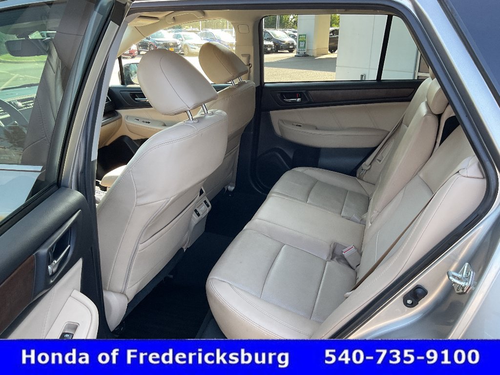 Used 2018 Subaru Outback 3.6R Limited AWD/4WD image 29