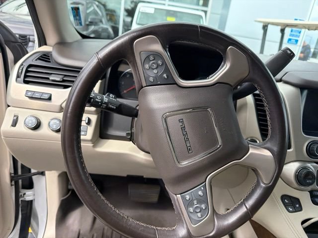 Used 2020 GMC Yukon XL Denali w/ Denali Ultimate Package AWD/4WD image 10
