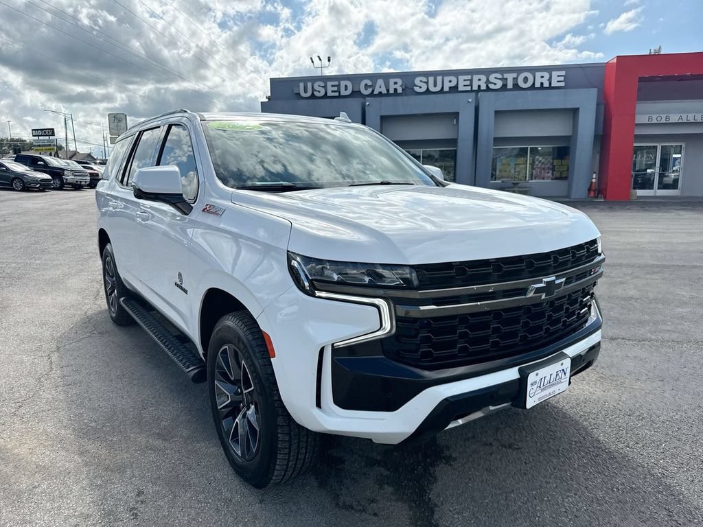 Used 2021 Chevrolet Tahoe Z71 w/ Luxury Package AWD/4WD image 15