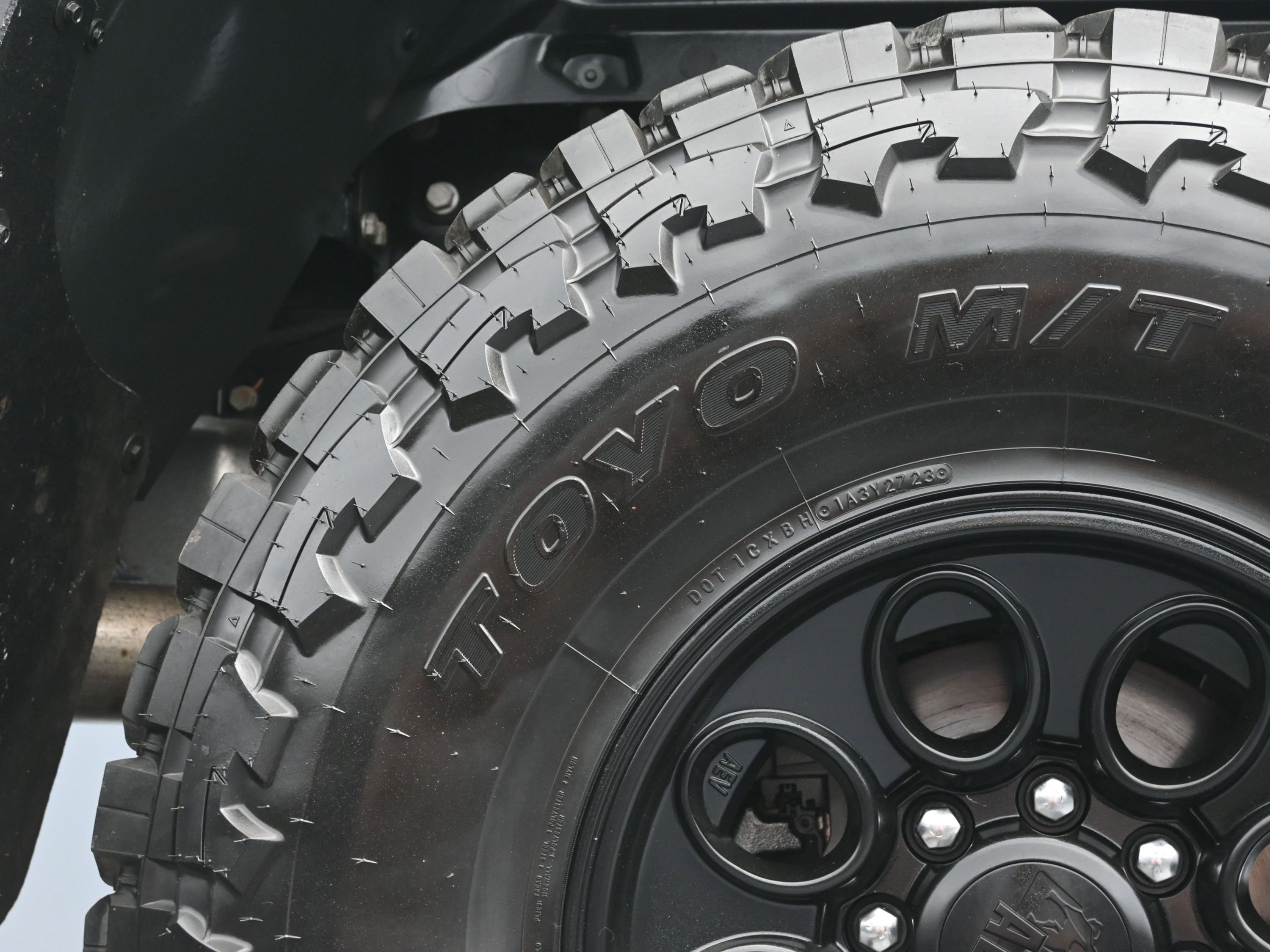 Used 2023 RAM 2500 Laramie w/ Night Edition image 43