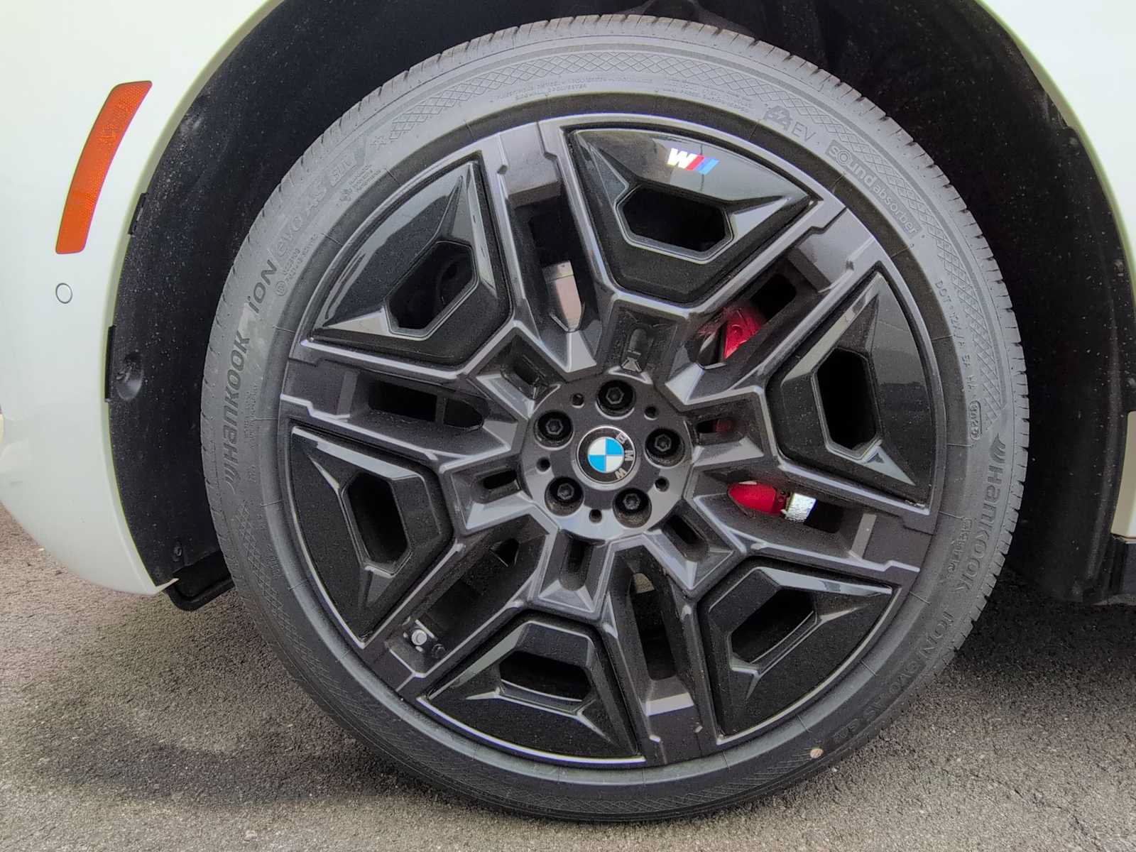 New 2026 BMW iX xDrive45 AWD/4WD image 14